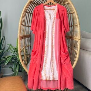 Vintage Pajamas Vieki Wayne Coral House Coat+Vintage Night Gown Nostalgia Size L